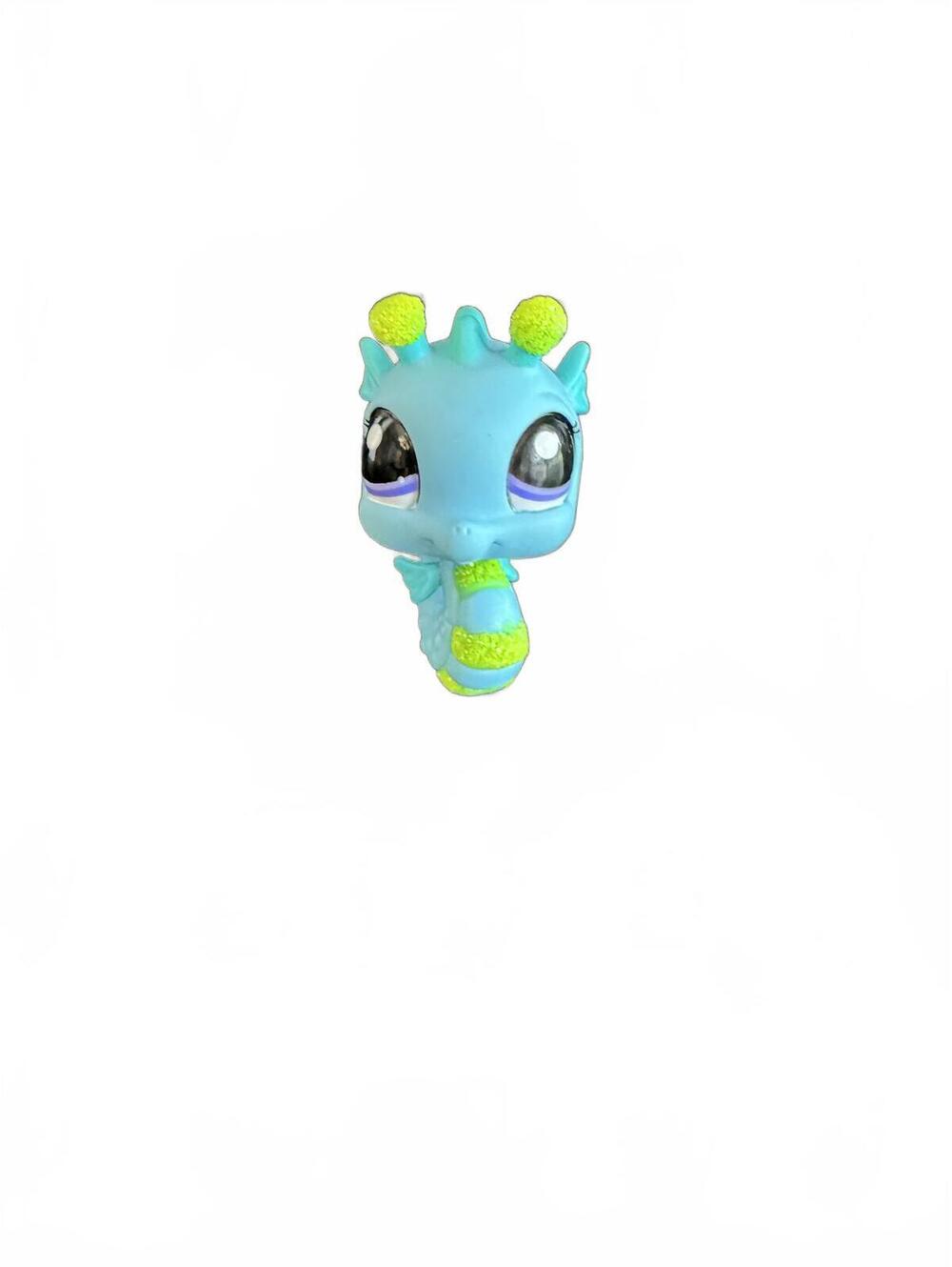 Hasbro's Littlest Pet Shop LPS Generation 2 2214 Seahorse
